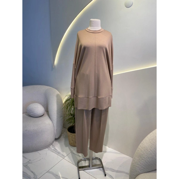 NUSS spor düz takım