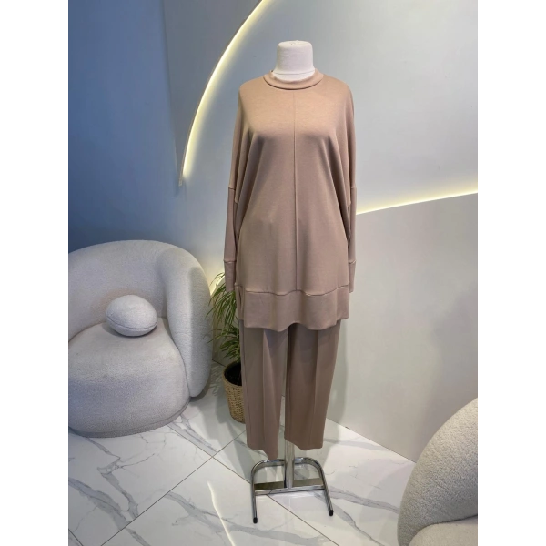 NUSS spor düz takım