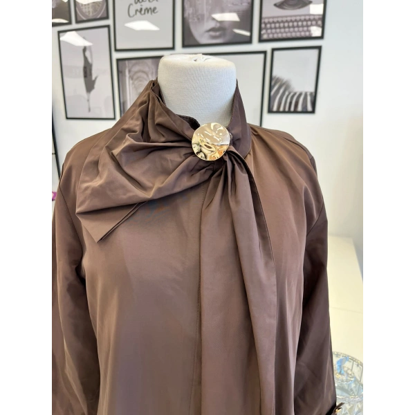Orhan Store Gold Düğme Detaylı Kap