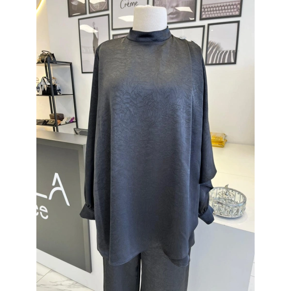 Otto Desigen Omuzdan Düğmeli Pantolonlu Tunik Takım