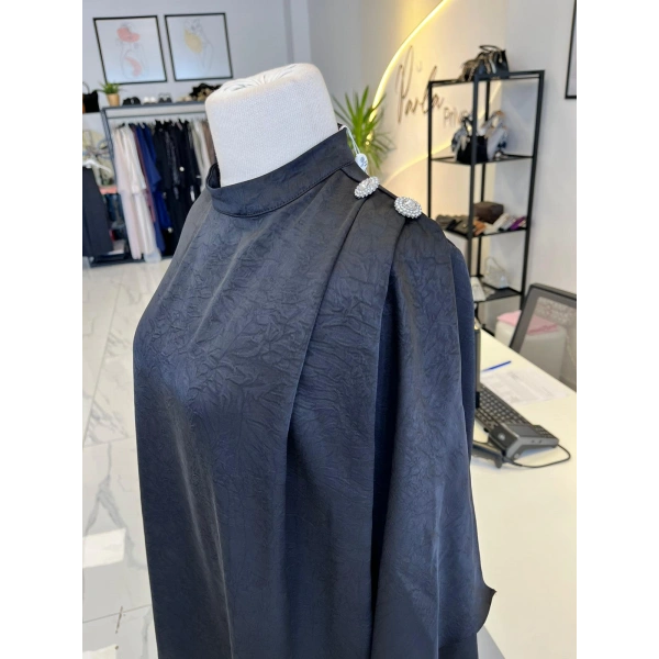 Otto Desigen Omuzdan Düğmeli Pantolonlu Tunik Takım