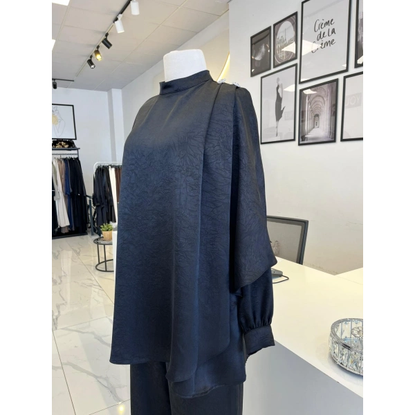 Otto Desigen Omuzdan Düğmeli Pantolonlu Tunik Takım