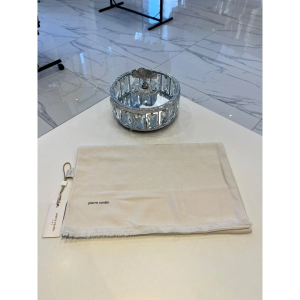 Pierre Cardin Şal