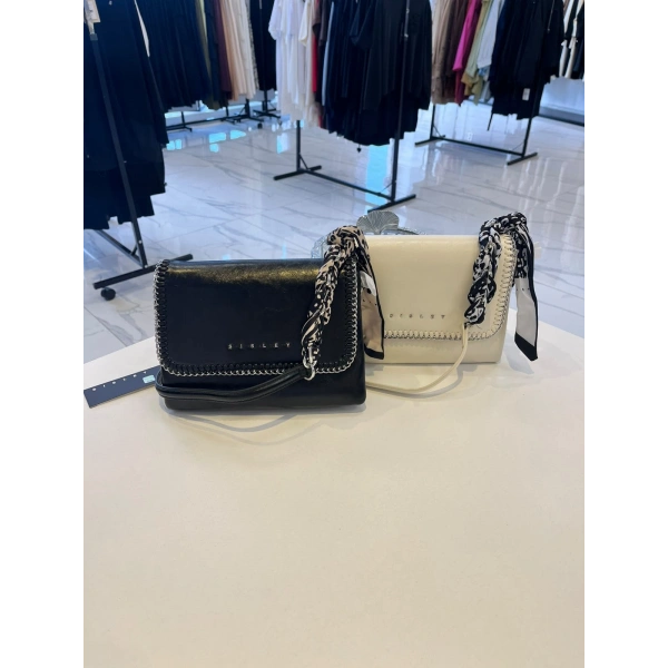 Sisley Flar Askılı Örgü Detaylı Omuz Çantası