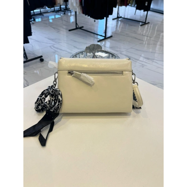 Sisley Flar Askılı Örgü Detaylı Omuz Çantası