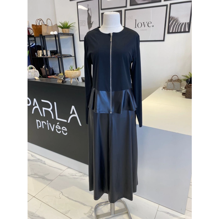 NURCAN ÇETİN DERİ ETEKLİ TAKIM