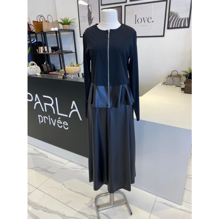 NURCAN ÇETİN DERİ ETEKLİ TAKIM