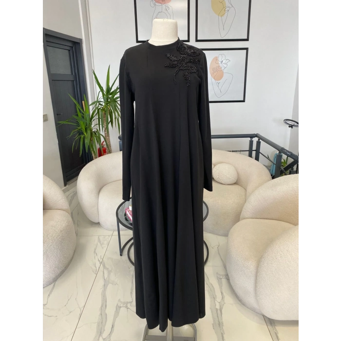 NURCAN ÇETİN OMZU İŞLİ ELBİSE