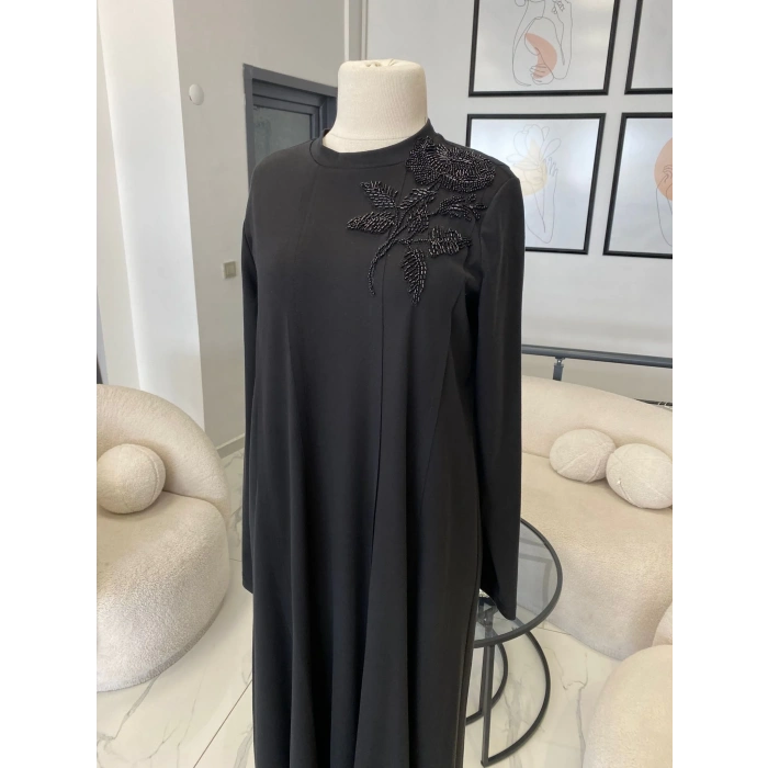 NURCAN ÇETİN OMZU İŞLİ ELBİSE