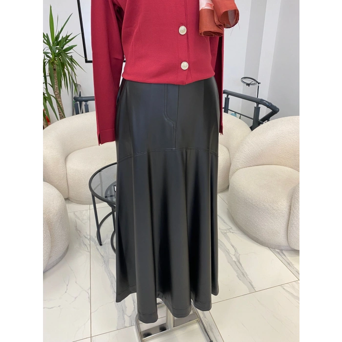 NURCAN ÇETİN SİYAH DERİ ETEK