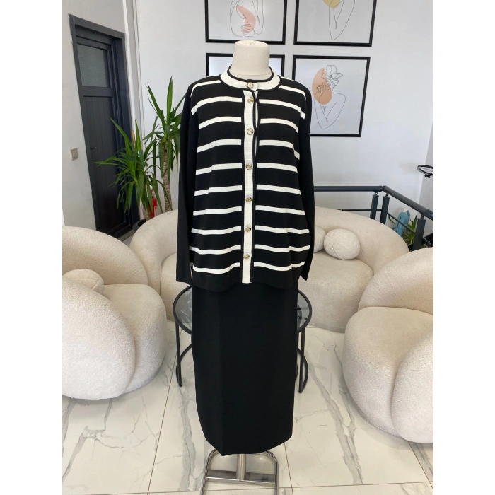 NURCAN ÇETİN TAKIM Hırkası Çizgili