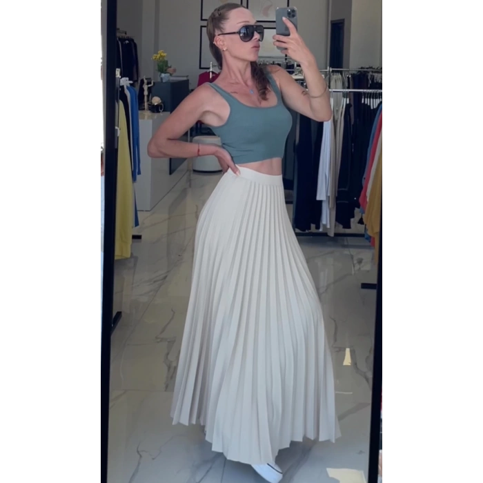 Nuss Pliseli Bej Etek