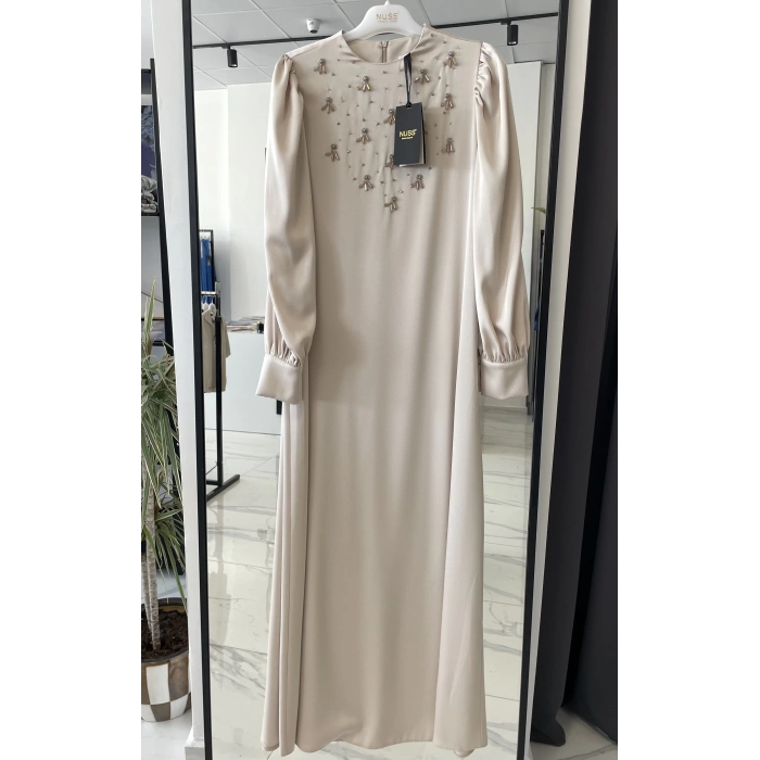NUSS TAŞLI ELBİSE