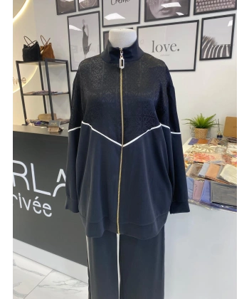 NUSS KENDİNDEN DESENLİ FERMUARLI TAKIM