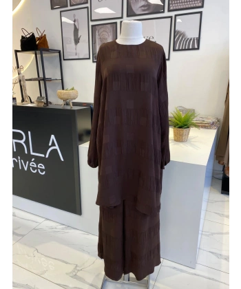 NURCAN ÇETİN DAMA DESENLİ TAKIM