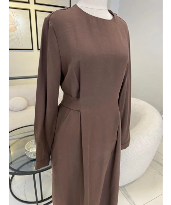 Nuss belden bağlamalı elbise