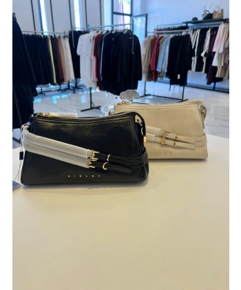 Sisley Kemer Detaylı Mini Aksesuarlı Çanta