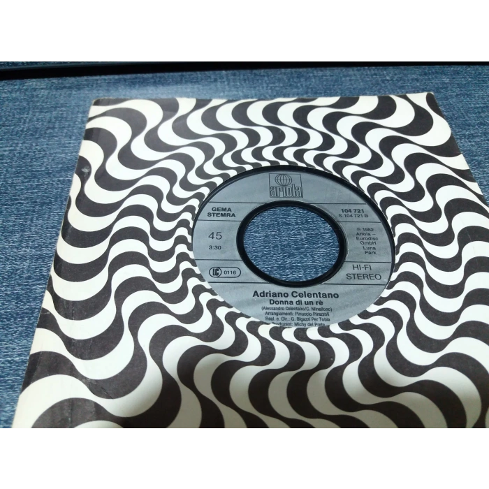 ADRIANA CELENTANO DONNA DI UN RE