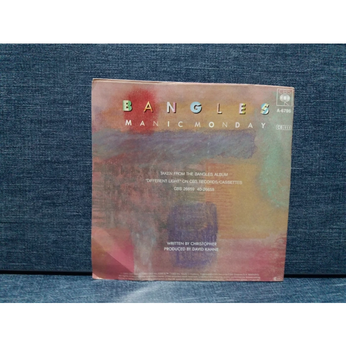 BANGLES MANIC MONDAY - IN A DIFFERENT LIGHT