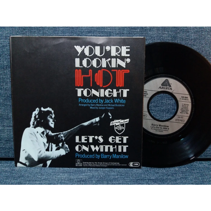 BARRY MANILOW LOOKIN TONIGHT