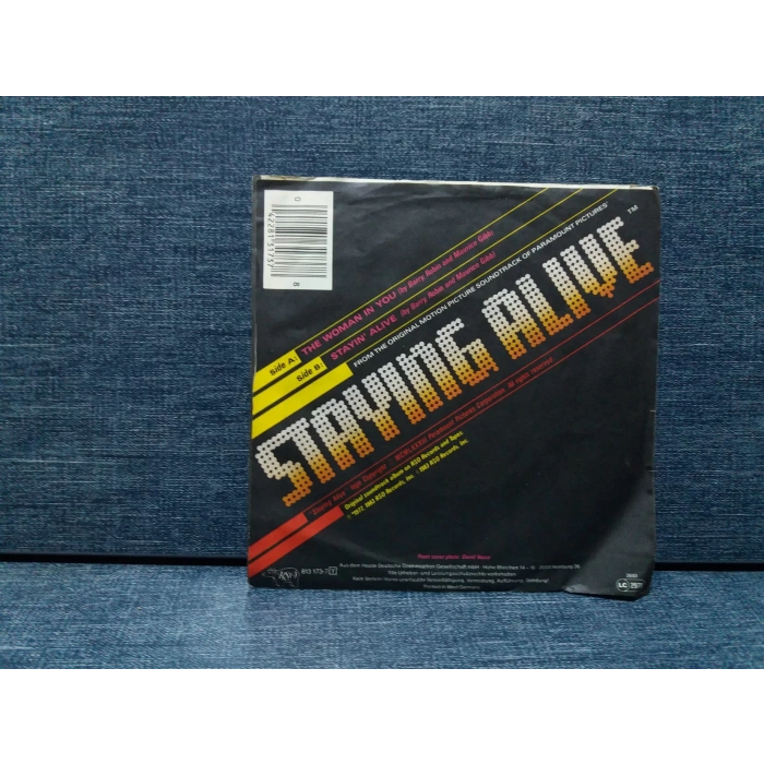 BEE GEES WOMAN IN YOU SYATING ALIVE