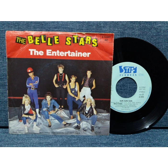 BELLE STARS ENTERTAINER