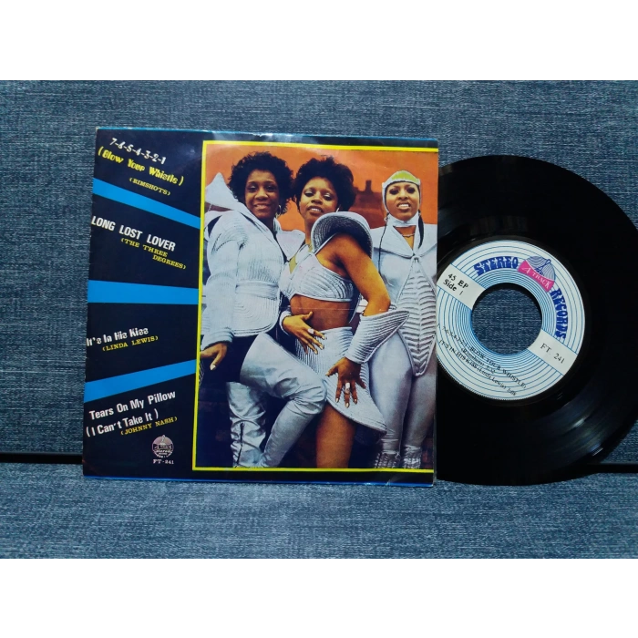 BLOW YOUR WHISTLE LINDA LEWIS JOHNNY NASH