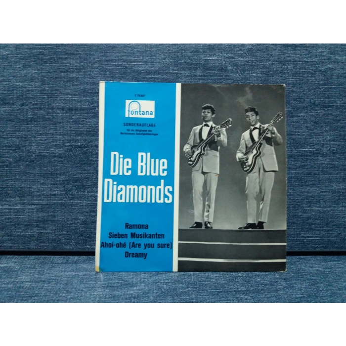BLUE DIAMONDS RAMONA