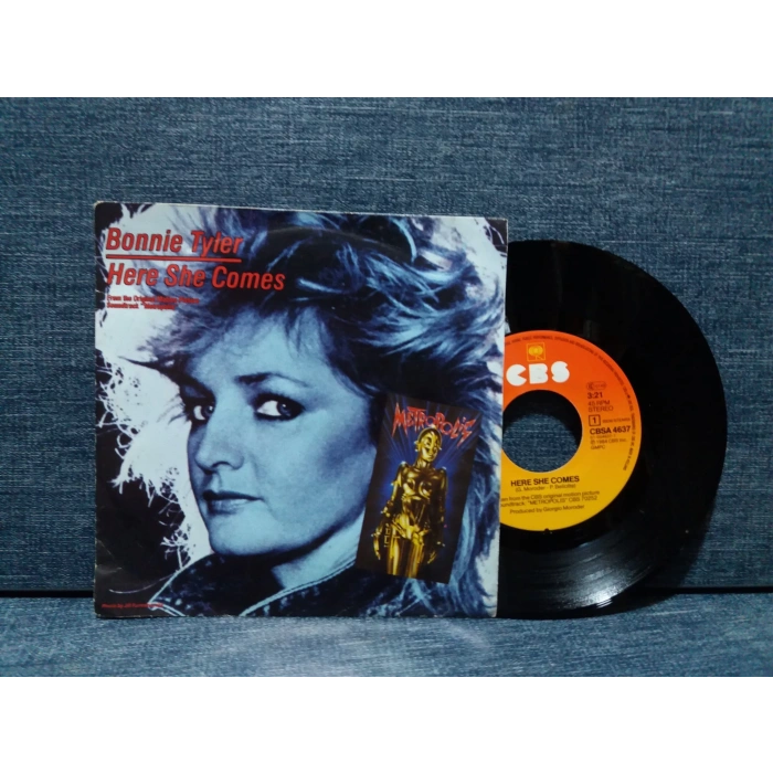 BONNIE TYLER HERE SHE COMES - METROPOLIS FILM
