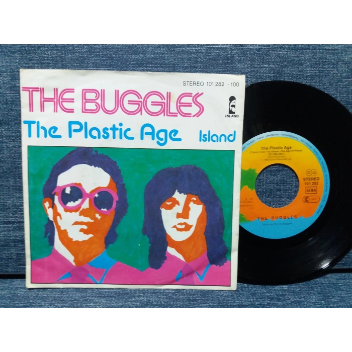 BUGGLES PLASTIC AGE ISLAND