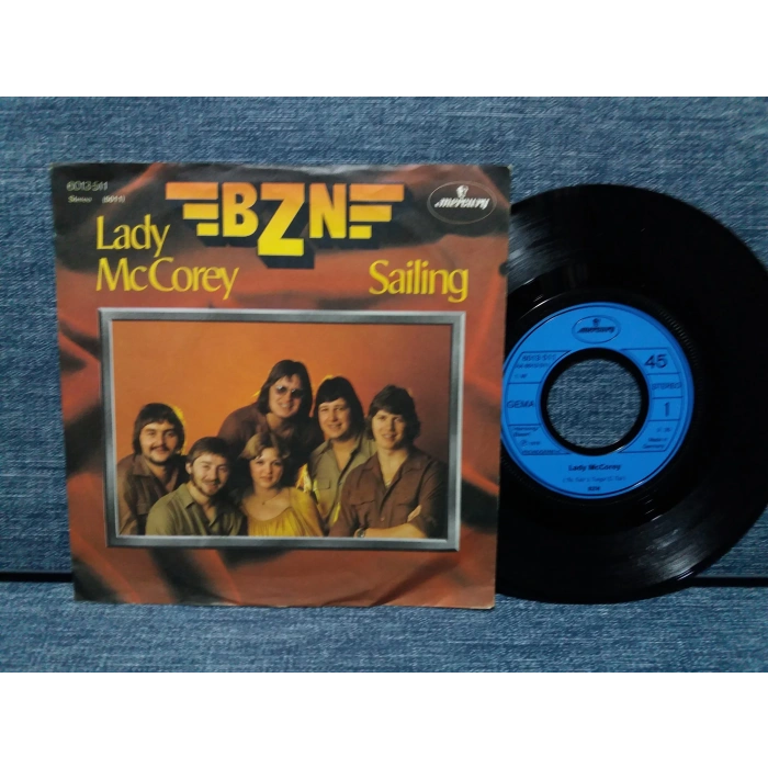 BZN LADY McCOREY SAILING