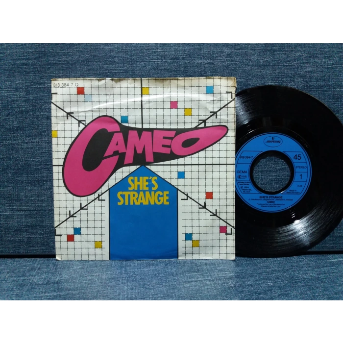 CAMEO SHES STRANGE