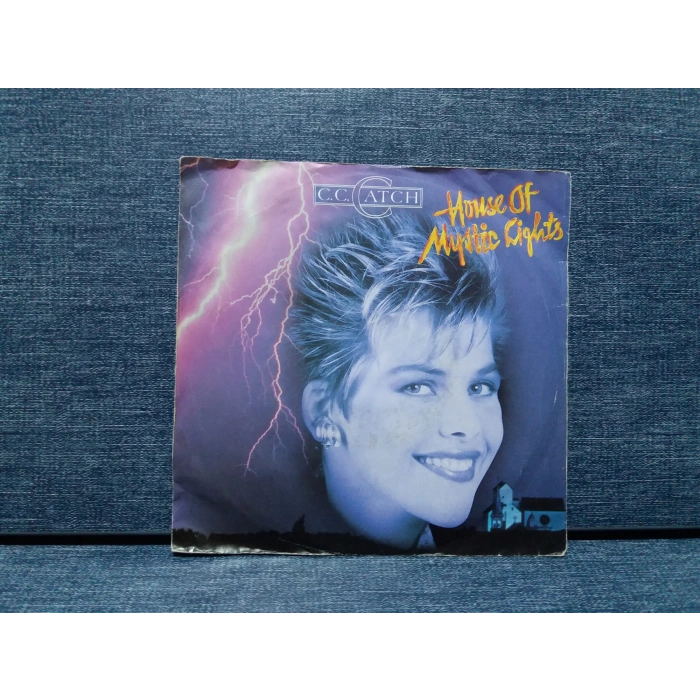 C.C. CATCH HOUSE OF MYSTIC LIGHTS