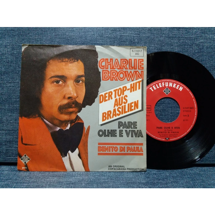 CHARLIE BROWN PARE OLHE E VIVA