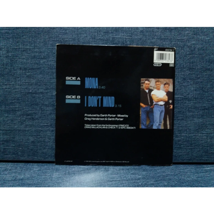 CRAIG McLACHLAN MONA