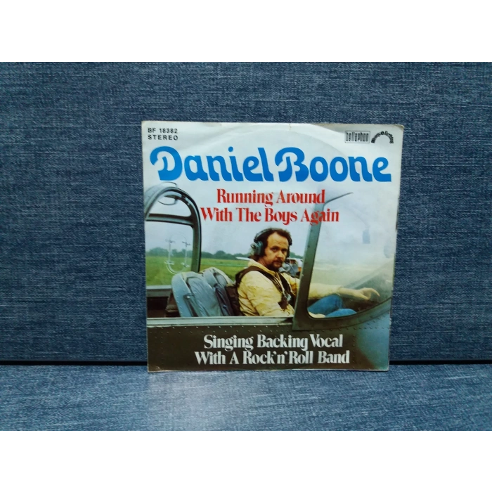 DANIEL BOONE RUNNING AROUND