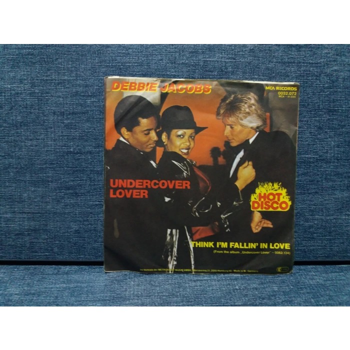 DEBBIE JACOBS UNDERCOER LOVER