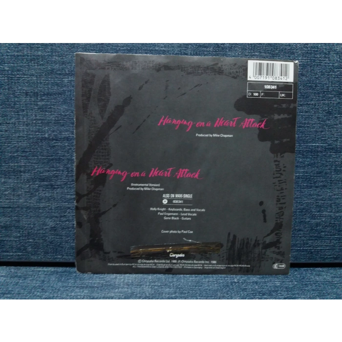 DEVICE HANGING ON A HEART ATTACK