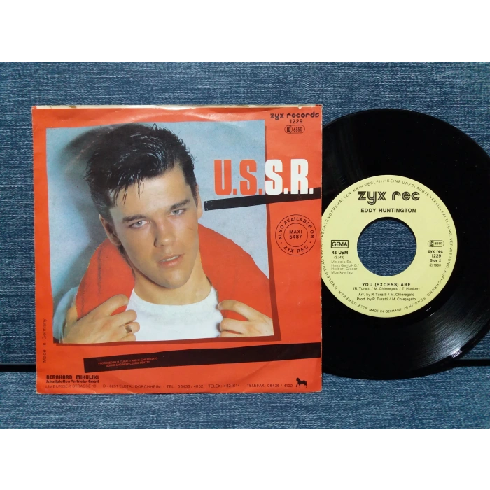EDDY HUNTING U.S.S.R.