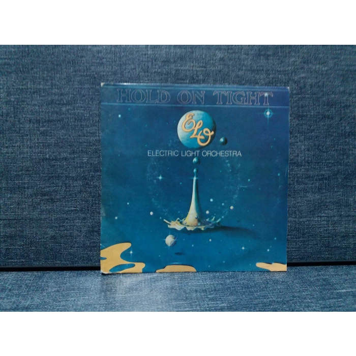 ELECTRIC LIGHT ORCHESTRA HOLDON TIGHT
