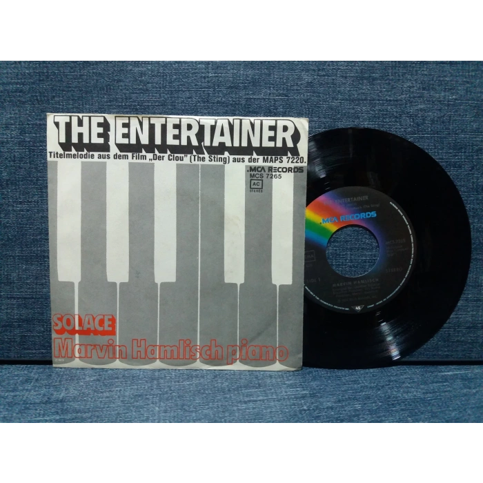 ENTERTAINER SOLACE MARVIN
