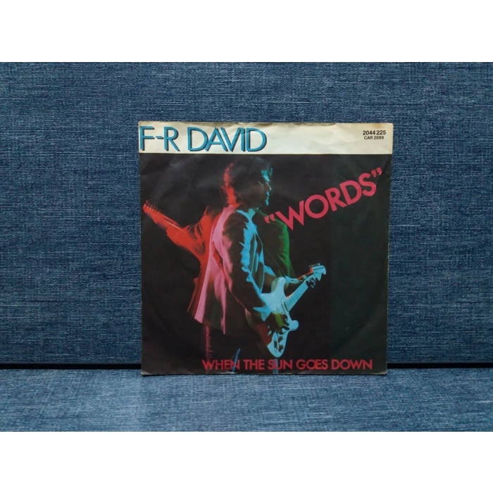 F-R DAVID WORDS WHEN THE SUN GOES DOWN