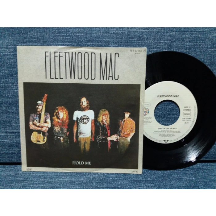 FLEETWOOD MAC HOLD ME