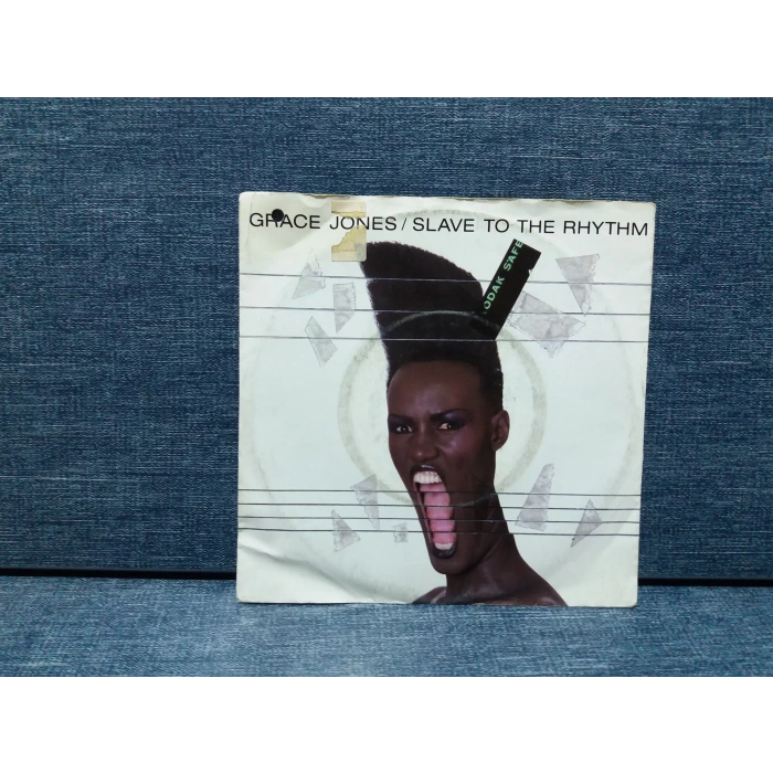 GRACE JONES SLAVE TO RHYTHM