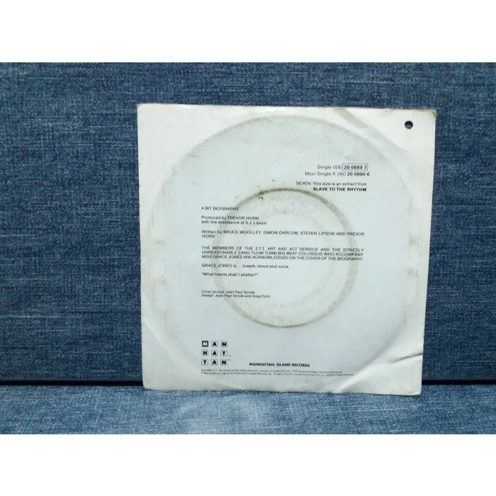 GRACE JONES SLAVE TO RHYTHM