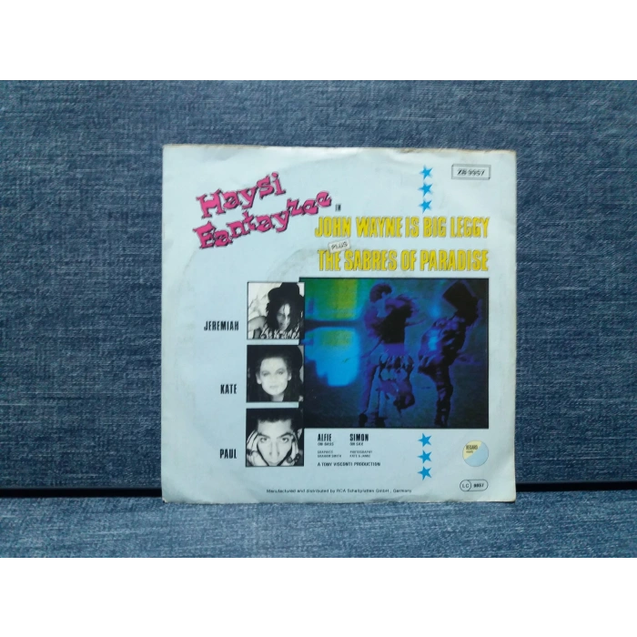 HAYSI FANTAYZEE JOHN WAYNE IS BIG LEGGY