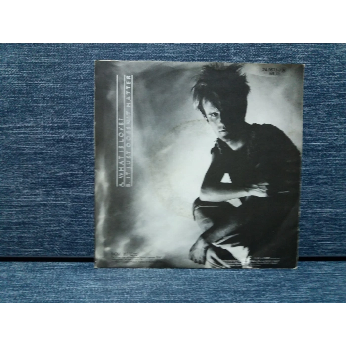 HOWARD JONES WHAT IS LOVE