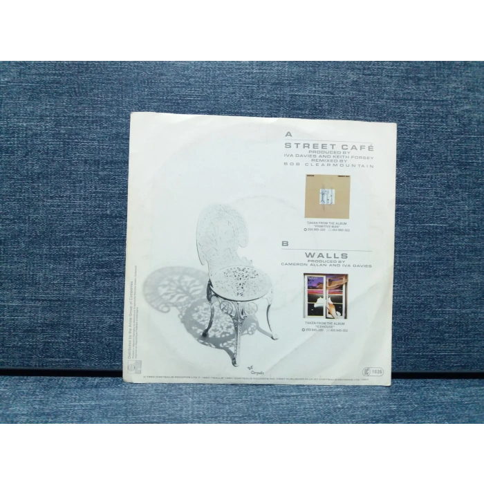 ICEHOUSE STREET CAFE