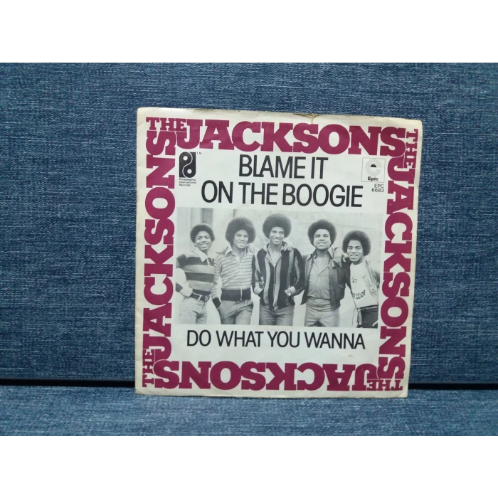 JACKSONS BLAME IT ON THE BOOGIE MICHAEL JACKSON
