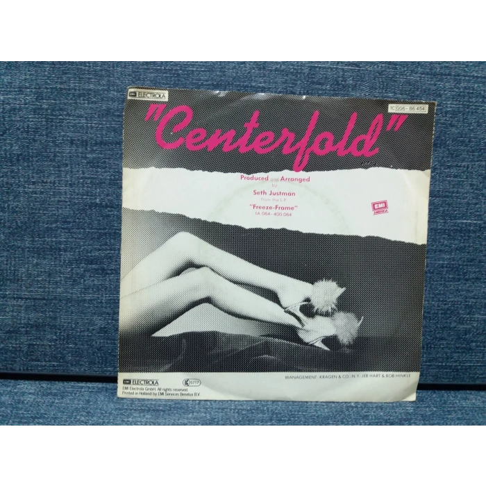 J.GEILS BAND CENTERFOLD
